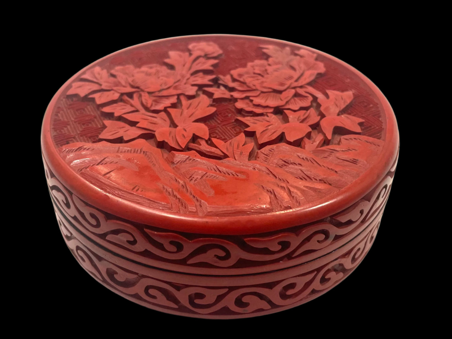 Chinese Red Lacquer Carved Lotus Flowers Decorative Box