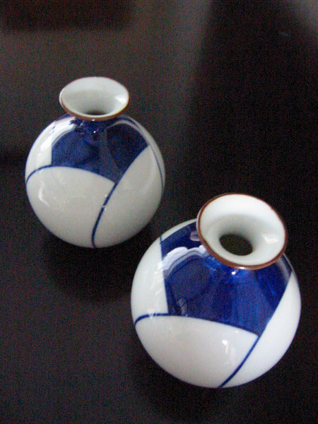 Art Deco Asian Geometric Design Porcelain Signature Blue White Vases
