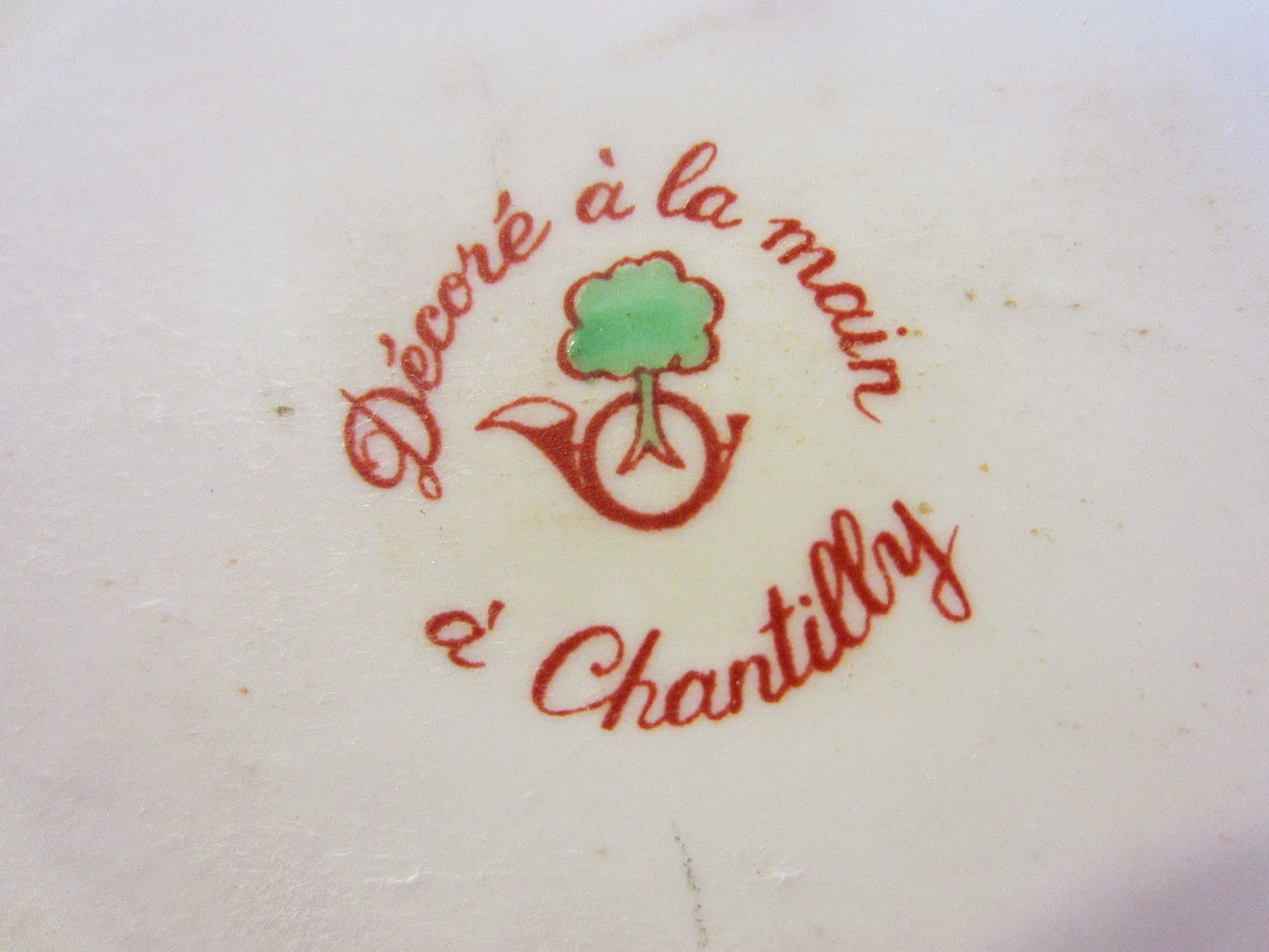 Decore A La Main Chantilly French White Porcelain Box