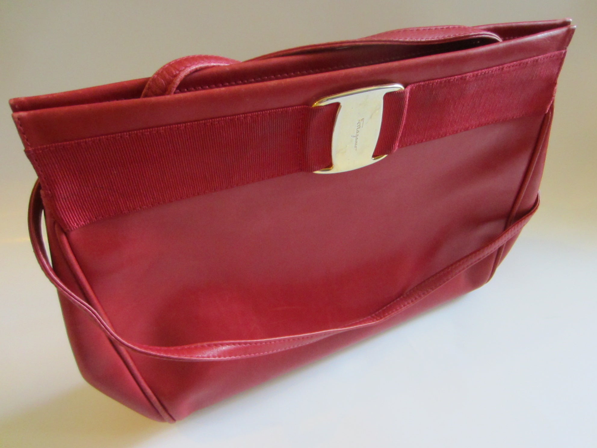 Salvatore Ferragamo 赤 ケース IMG_7020.JPG?v=1571438755