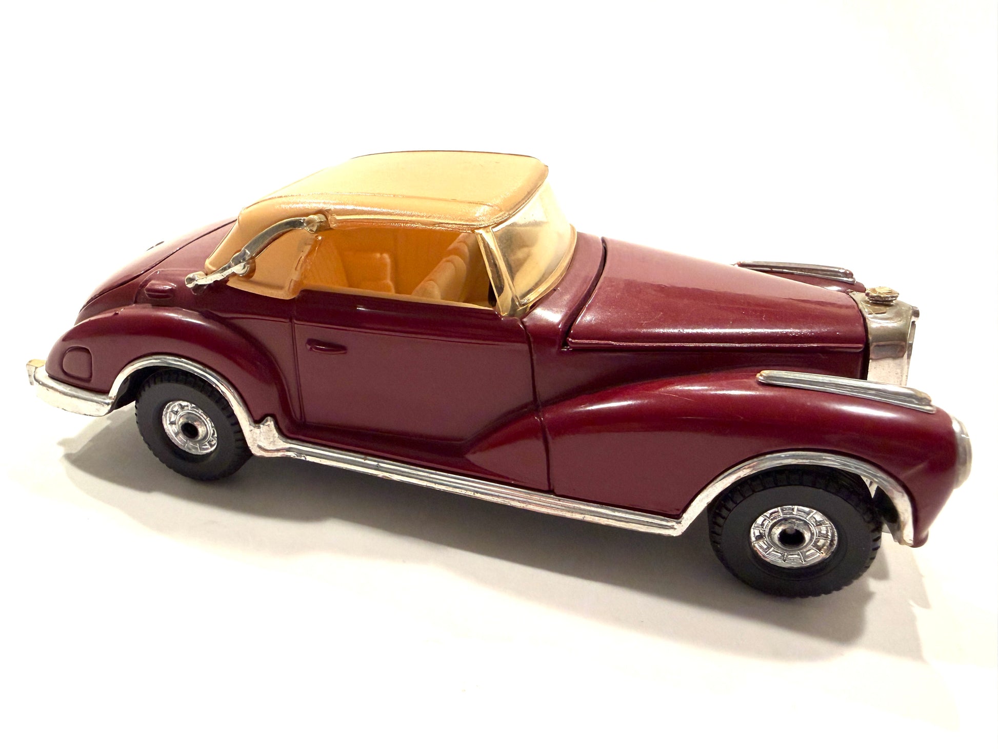 Mercedes Benz Model 300 S Corgi Diecast Model Car Made In Great Britain