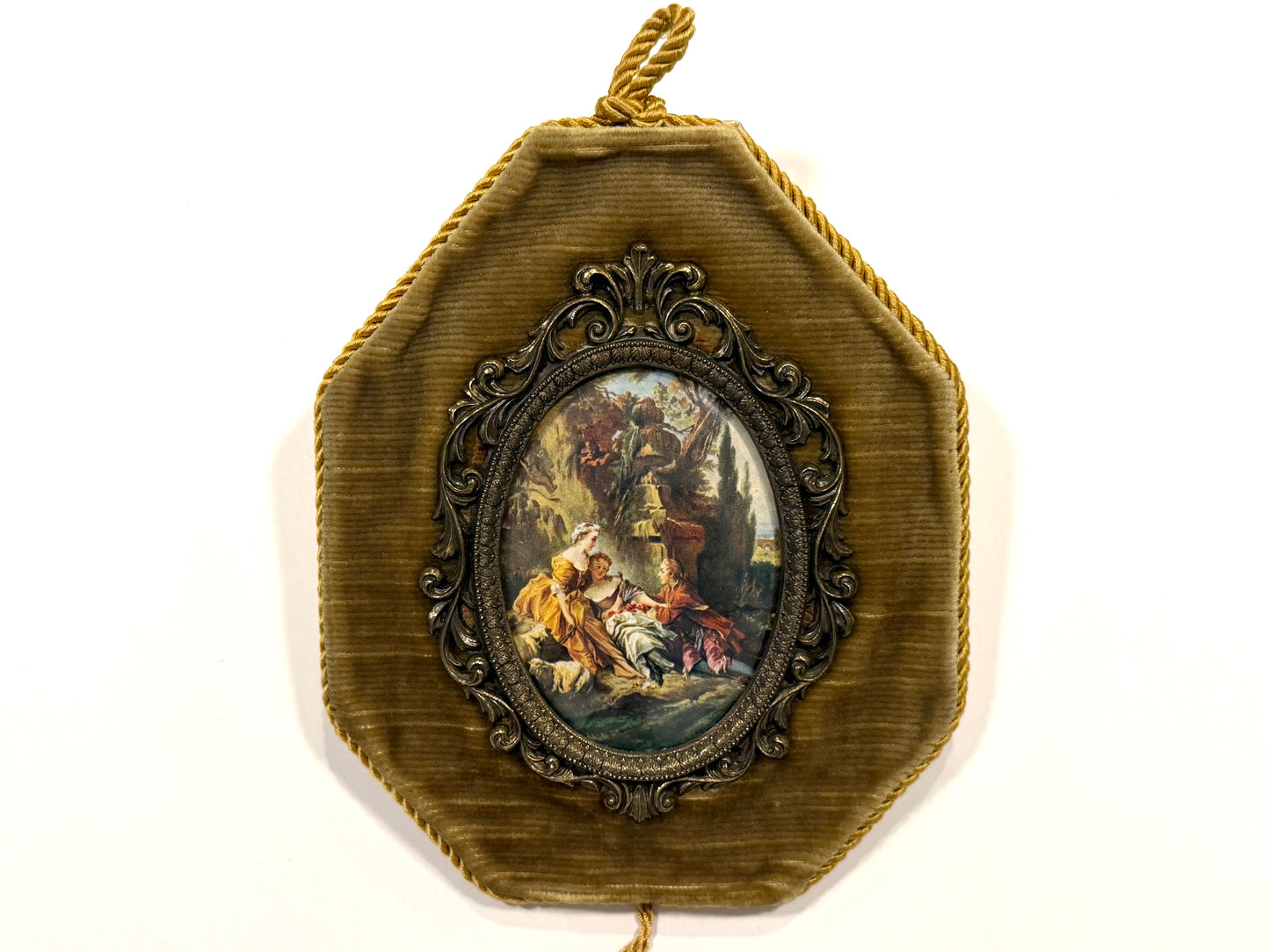 Treasure From Italy Broadway Decorative frame with a painting of a couple 