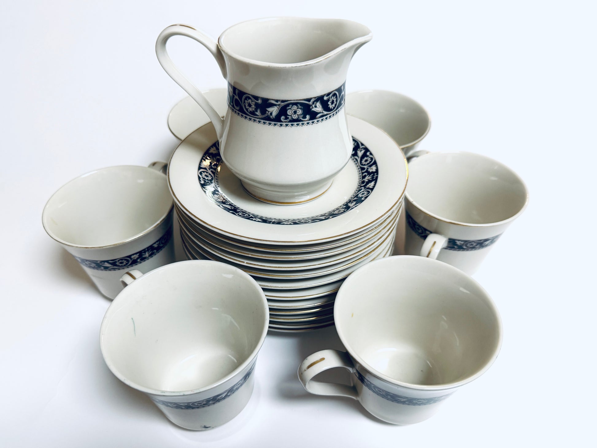 Love Song Fine China Collection Brief Dinner Set By Berkeley House Japan