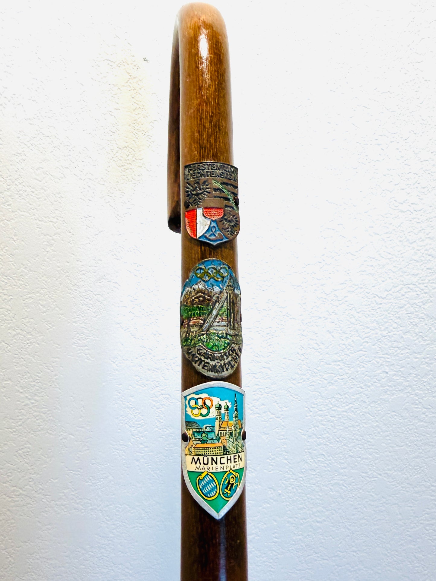 Vintage German Hiking Walking Stick Souvenir Medallion 1972 Munich Olympic