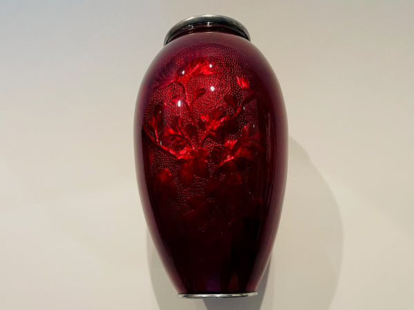 A Pigeon Blood Ginabari Akasuke Style Vase Made In Japan
