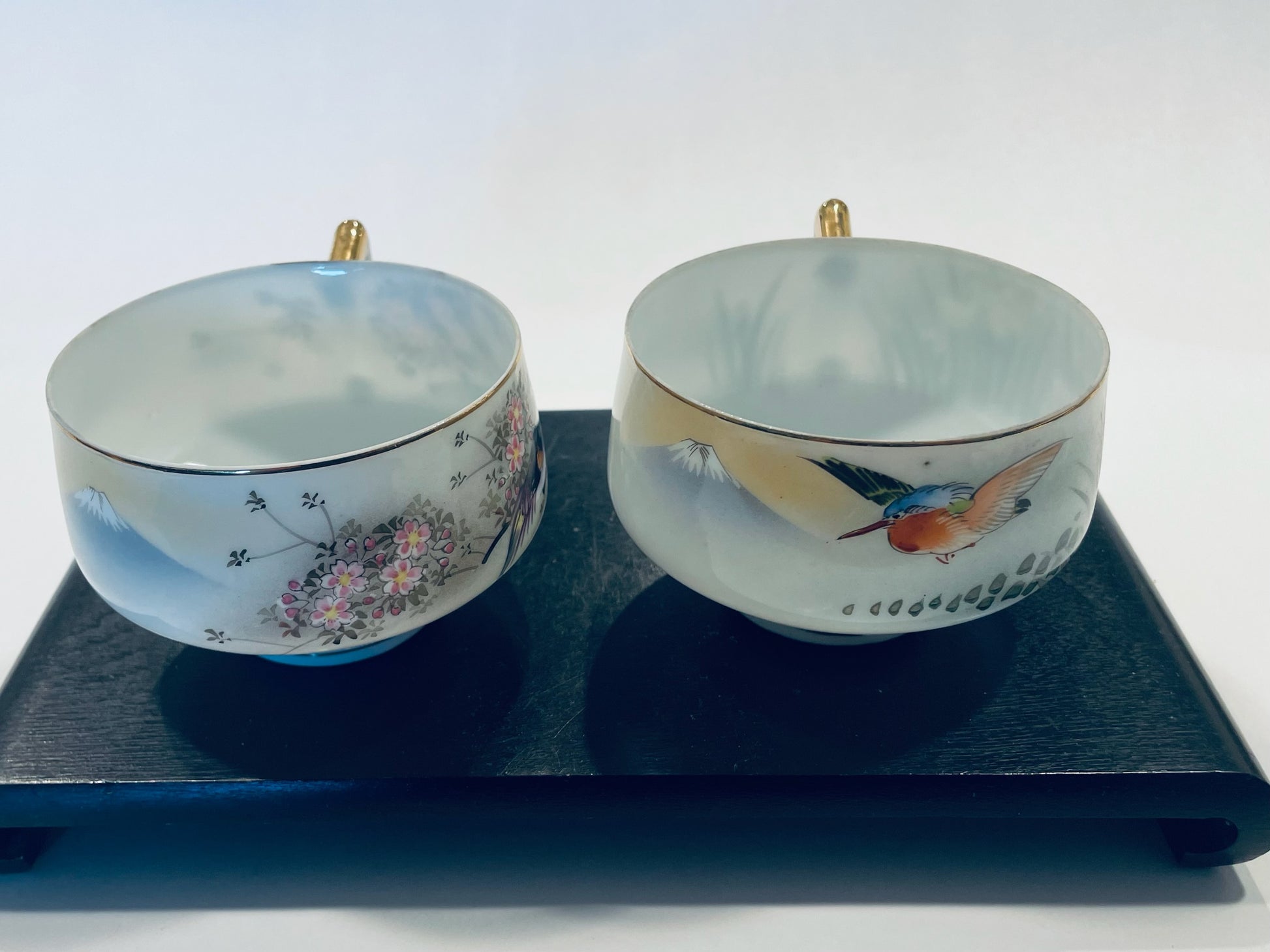 Hayasi China Hand Painted Kutani Antique Teacups