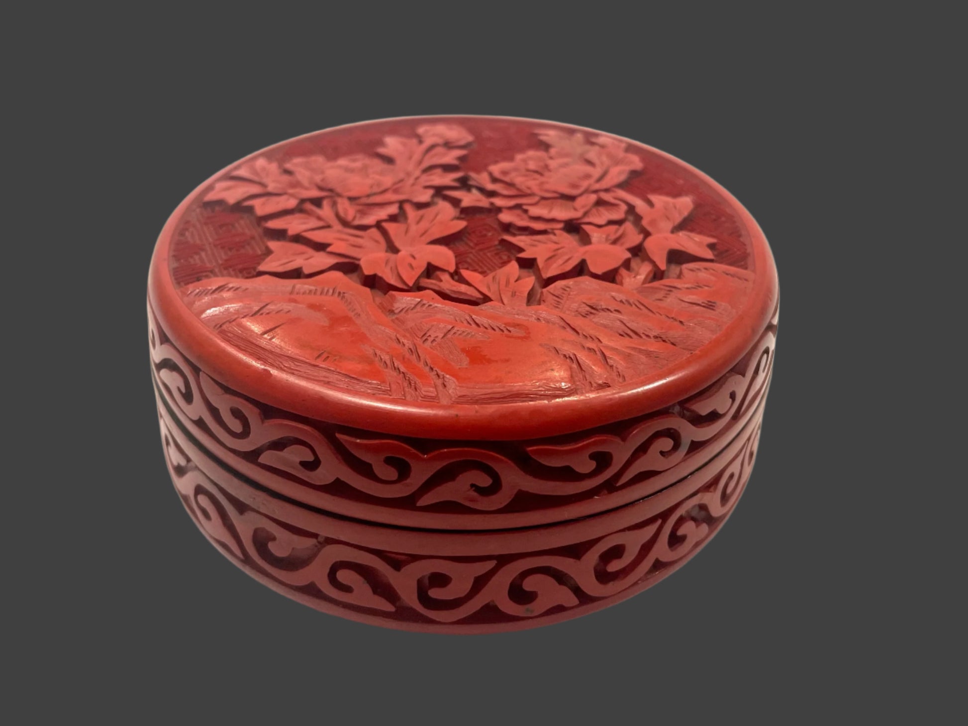 Chinese Red Lacquer Carved Lotus Flowers Decorative Box