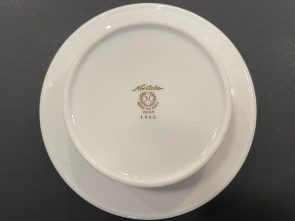Noritake Nippon Toki Kaisha Japan White Ashtray Gold Decorated Crown