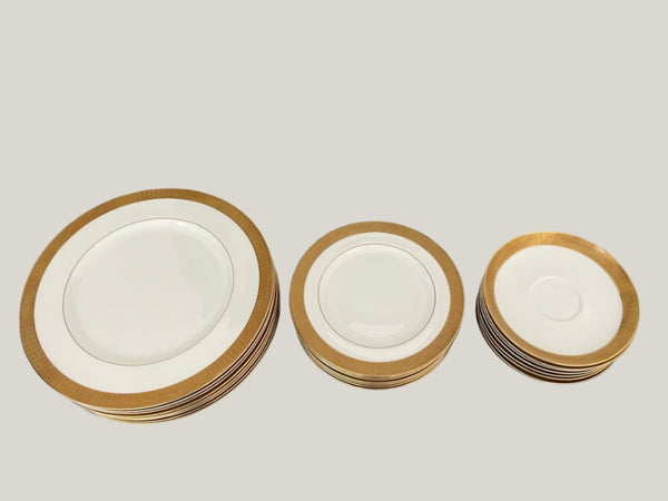 Robinsons California Bone China Grandeur Japan Short Dinner Set