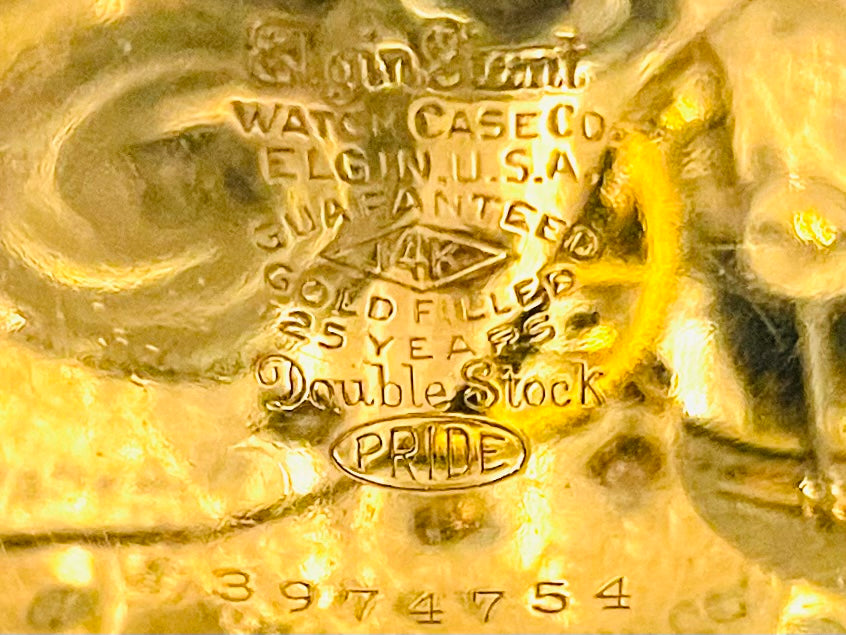 Elgin Natl Watch Co USA Gold Plated 17 Jewles Vintage Pocket Watch