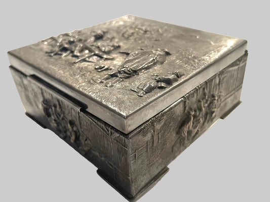 Zilpla 90 Silver Plated Figurative Humidor Tobacco Box