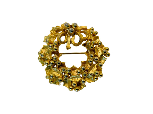 Christmas Wreath Golden Berries Floral Brooch 