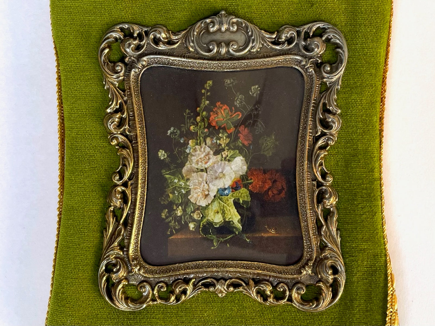 Treasure From Italy For Broadway Vintage Floral Textile Wall Decor