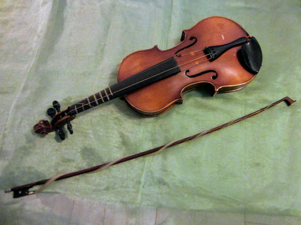 Anton Becker Copie Germany Mahogany Violin Antonius Stradivarius