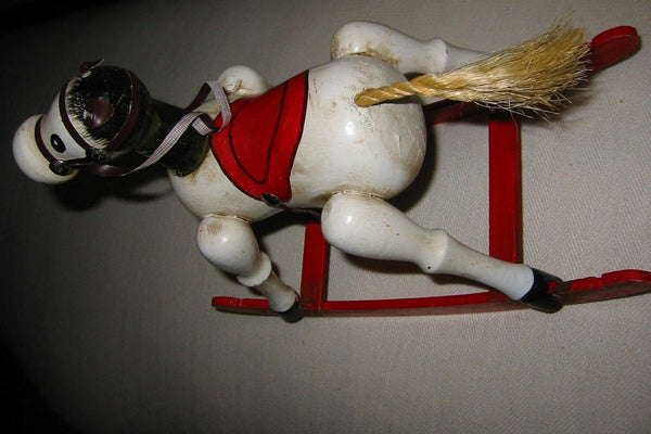 Enesco Wood Musial Rocking Horse Red Sleigh Toyland 1979 - Designer Unique Finds 
 - 7