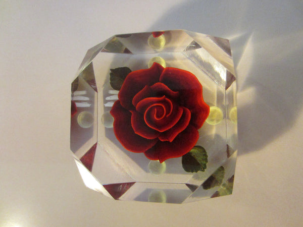 Lucite Paperweight Red Rose Green Leaves - Designer Unique Finds 