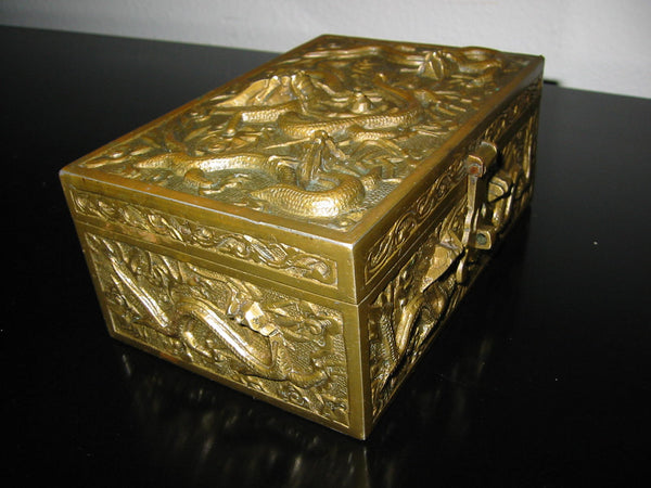 Chinese Brass Humidor Box Early 20th Century Period Flying Dragons Sandalwood Lined - Designer Unique Finds 
 - 1