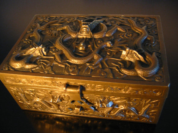 Chinese Brass Humidor Box Early 20th Century Period Flying Dragons Sandalwood Lined - Designer Unique Finds 
 - 3