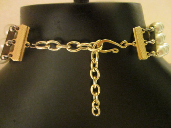 Pearl Strands Choker Golden Link Chain Closure
