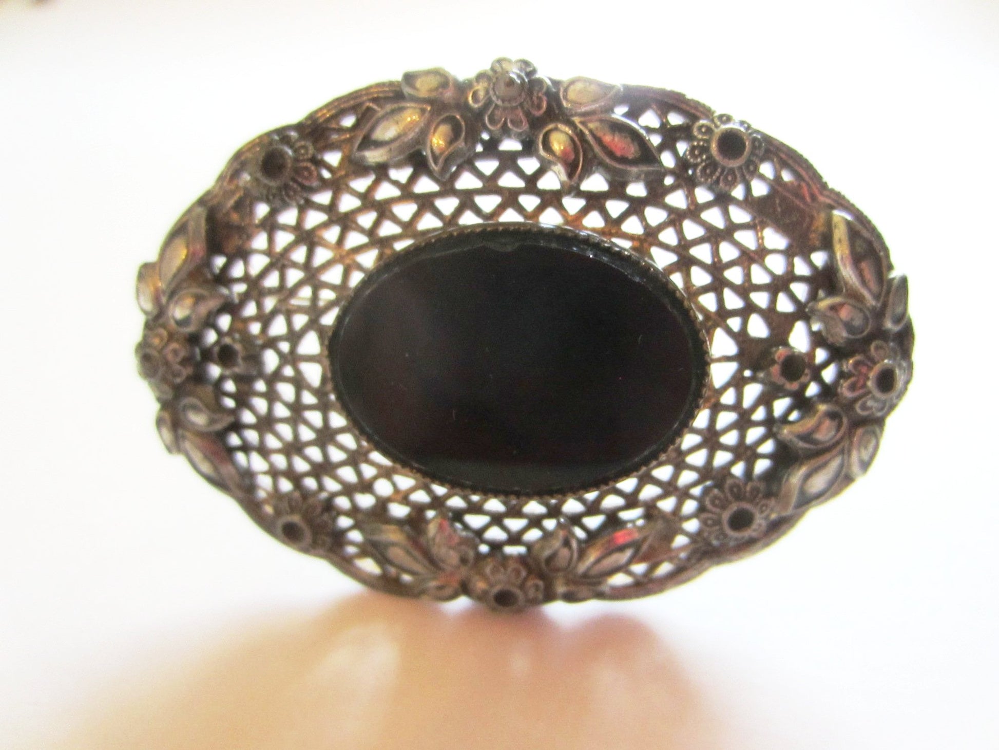 Art Deco Black Onyx Center Cabochon Brooch Openwork Floral Filigree - Designer Unique Finds 