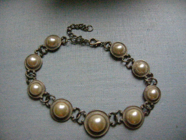 Art Deco Necklace Choker Pearl Cabochons White Metal Link - Designer Unique Finds 
 - 2