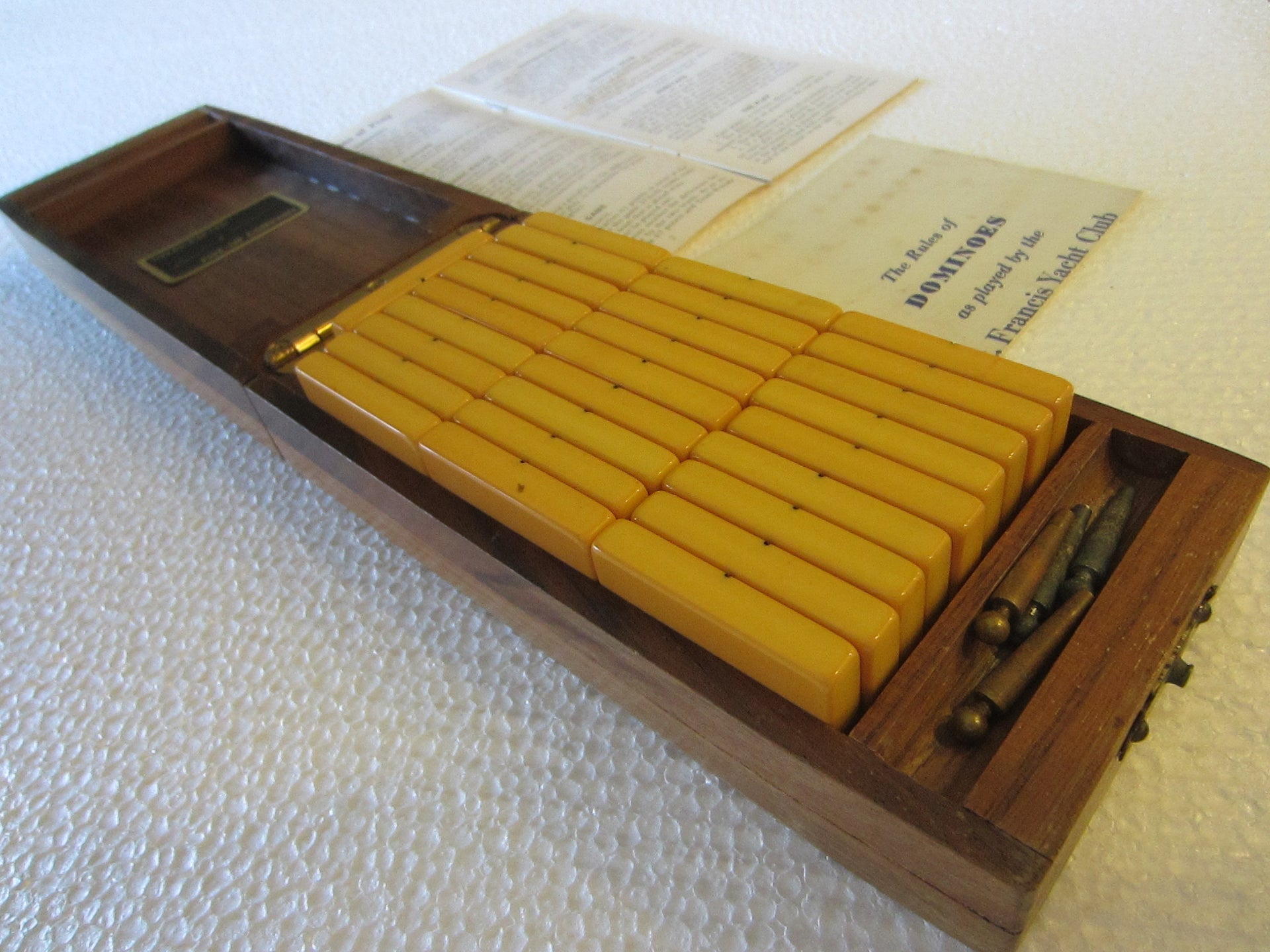 ニチユー　ドミノ Five Up Domino Game Hand Crafted Mid Century Dominic C