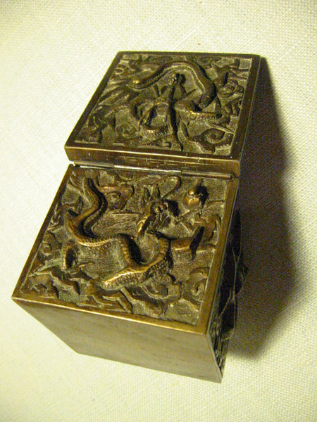 Majolica Unconventional Asian Dragon Decorative Brass Inkwell - Designer Unique Finds 