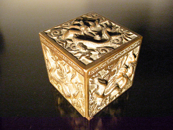 Majolica Unconventional Asian Dragon Decorative Brass Inkwell - Designer Unique Finds 