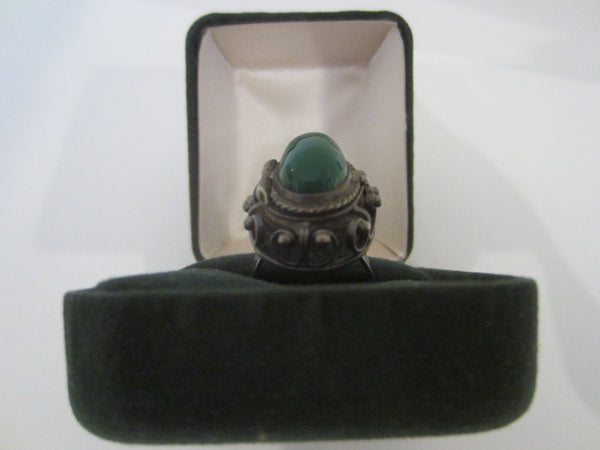 JE Sterling Cocktail Ring Green Chrysoprase Cabochon Marked