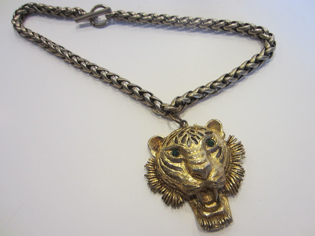 Green Eyes Golden Lion Head Brass Chain Pendant - Designer Unique Finds 
 - 2
