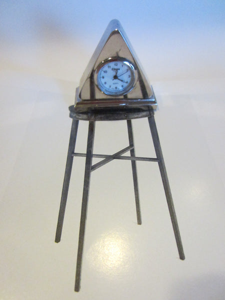 Eikone Classic Quartz Miniature Pyramid Style Quartz Clock - Designer Unique Finds 
 - 3