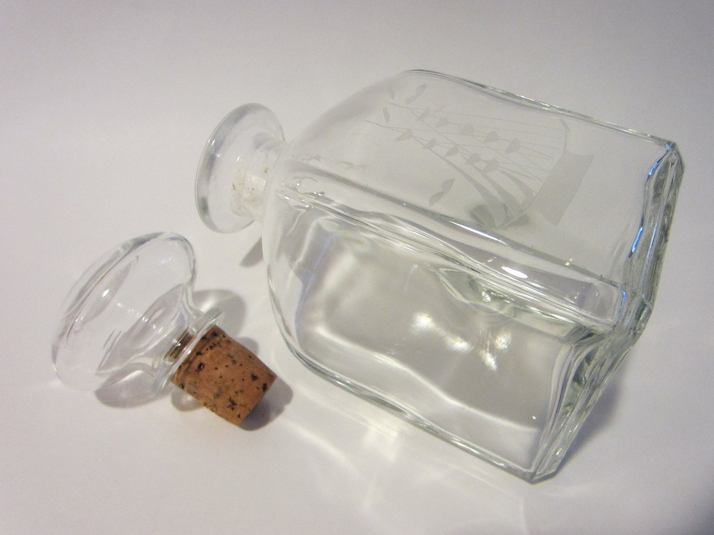 Nautical Art Deco Italian Glass Decanter Etched Marine Sail Boat - Designer Unique Finds 
 - 4