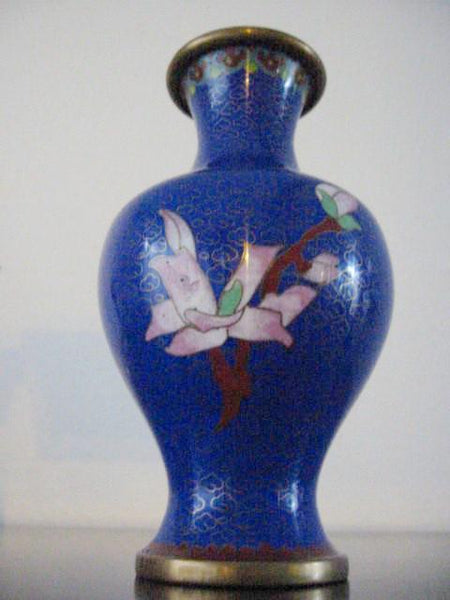 Japanese Cloisonne Blue Vase White Flowers Enamel Bird Over Brass - Designer Unique Finds 
 - 4