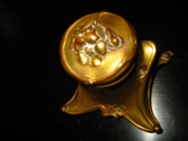 Jenning Bros Art Deco Bronze Inkwell Milk Glass Insert Flower Medallion - Designer Unique Finds 
 - 4