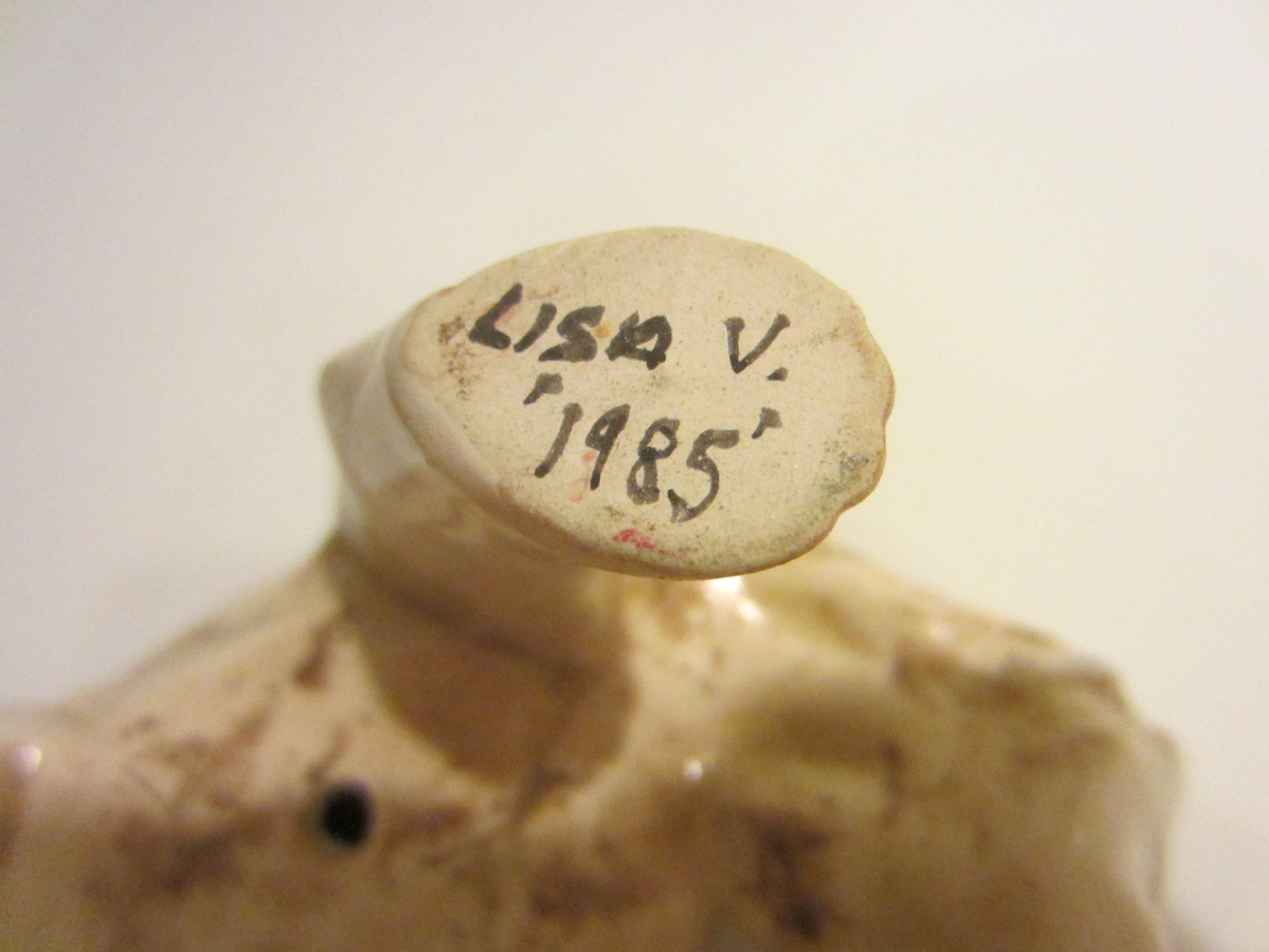 Grisly Bear Ceramic Art Signed by Lisa V in 1985 - Designer Unique Finds 