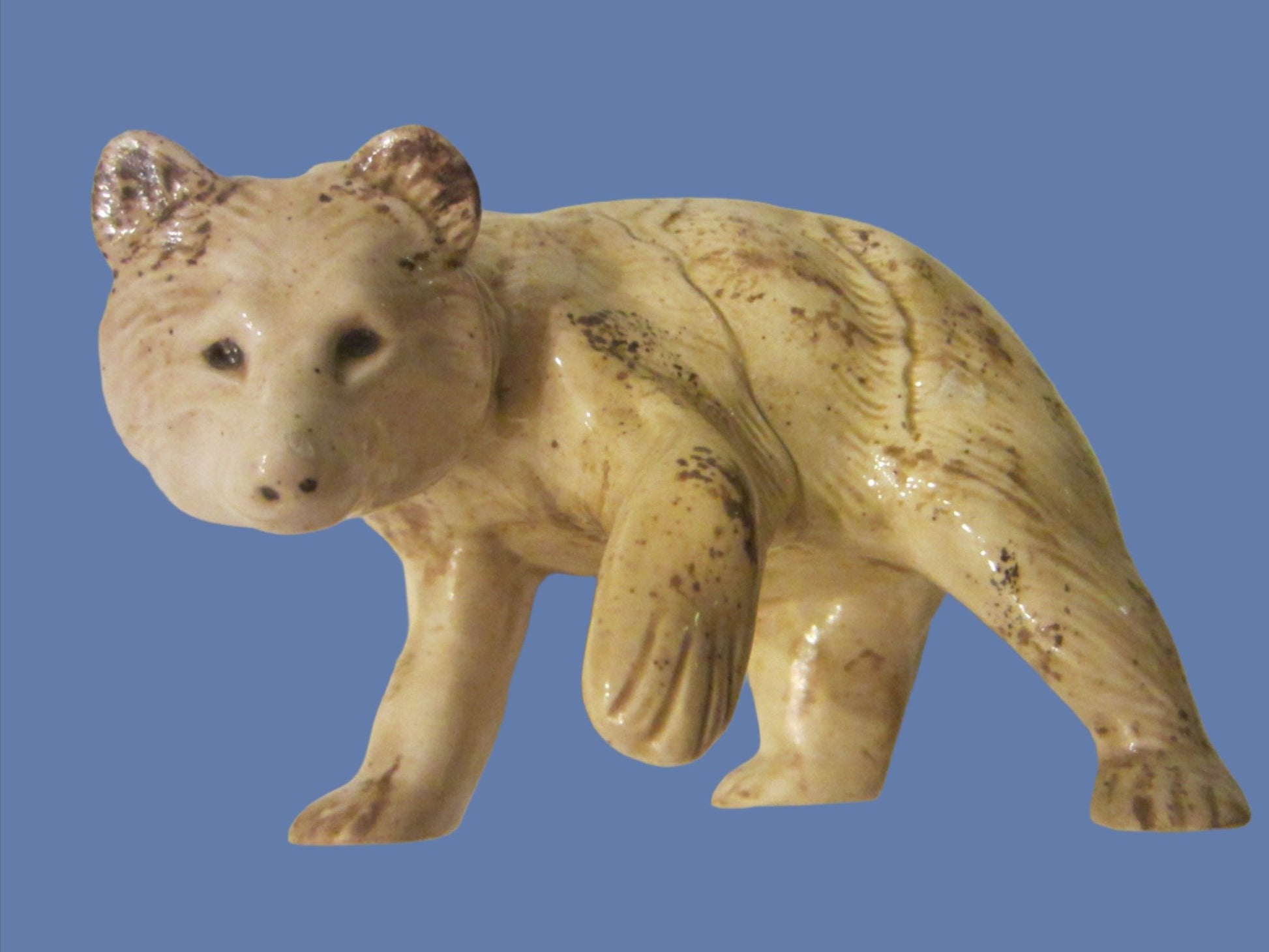 Grisly Bear Ceramic Art Signed by Lisa V in 1985 - Designer Unique Finds 