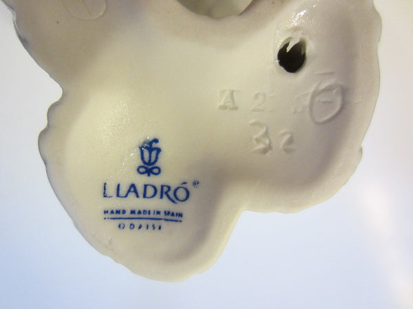 Lladro Porcelain Polar Bear Made in Spain Marked Numbered - Designer Unique Finds 