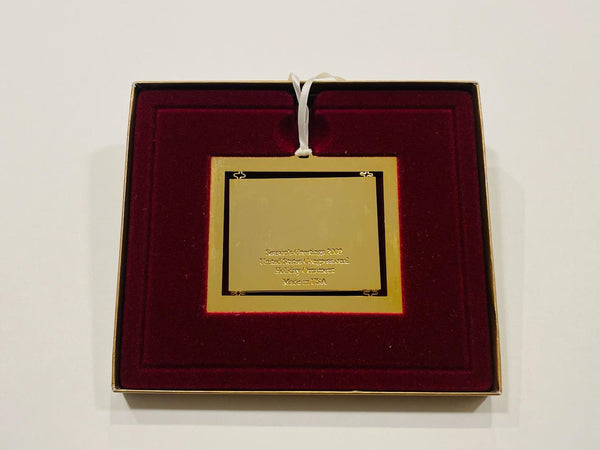 The Official 2002 United States Congressional Holiday Pictorial Ornament