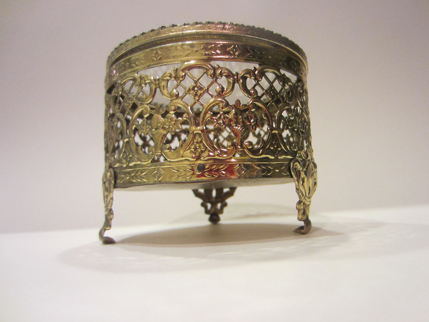 Mid Century Matson Style Ormolu Round Glass Top Rose Medallion Jewelry Box