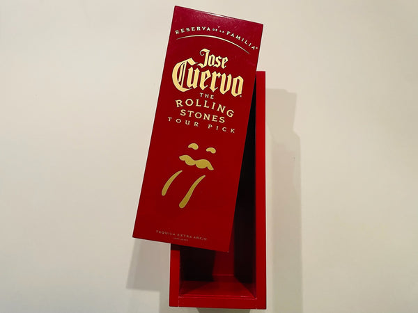 Reserva De La Familia Jose Cuervo The Rolling Stones Tour Pick Lacquer Box