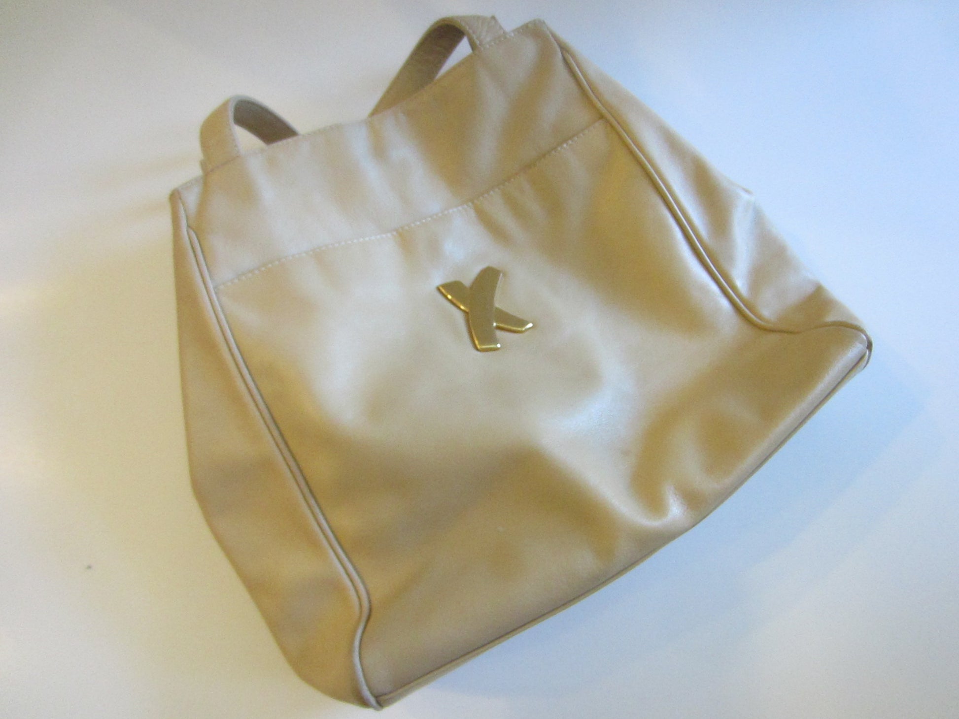 Paloma Picasso Tan Leather Tote Style Purse Handbag Made in Italy - Designer Unique Finds 