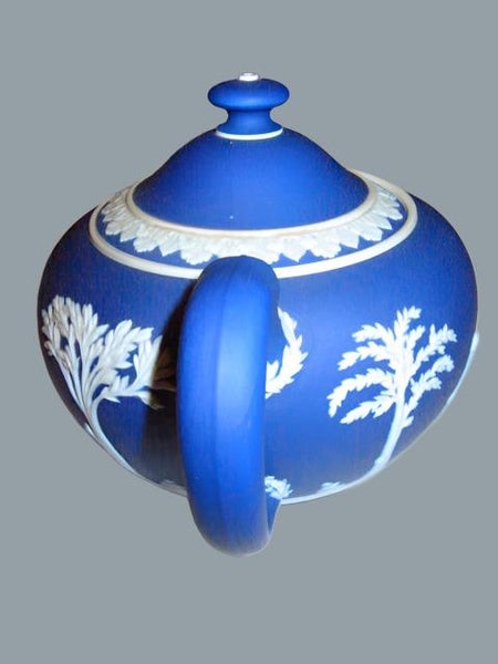 England Wedgwood Blue Teapot Jasper High Relief Aphrodite Cameo - Designer Unique Finds 