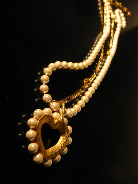Hand Knotted Pearl Beads Heart Pendant Golden Monet Chain Necklace - Designer Unique Finds 
 - 3
