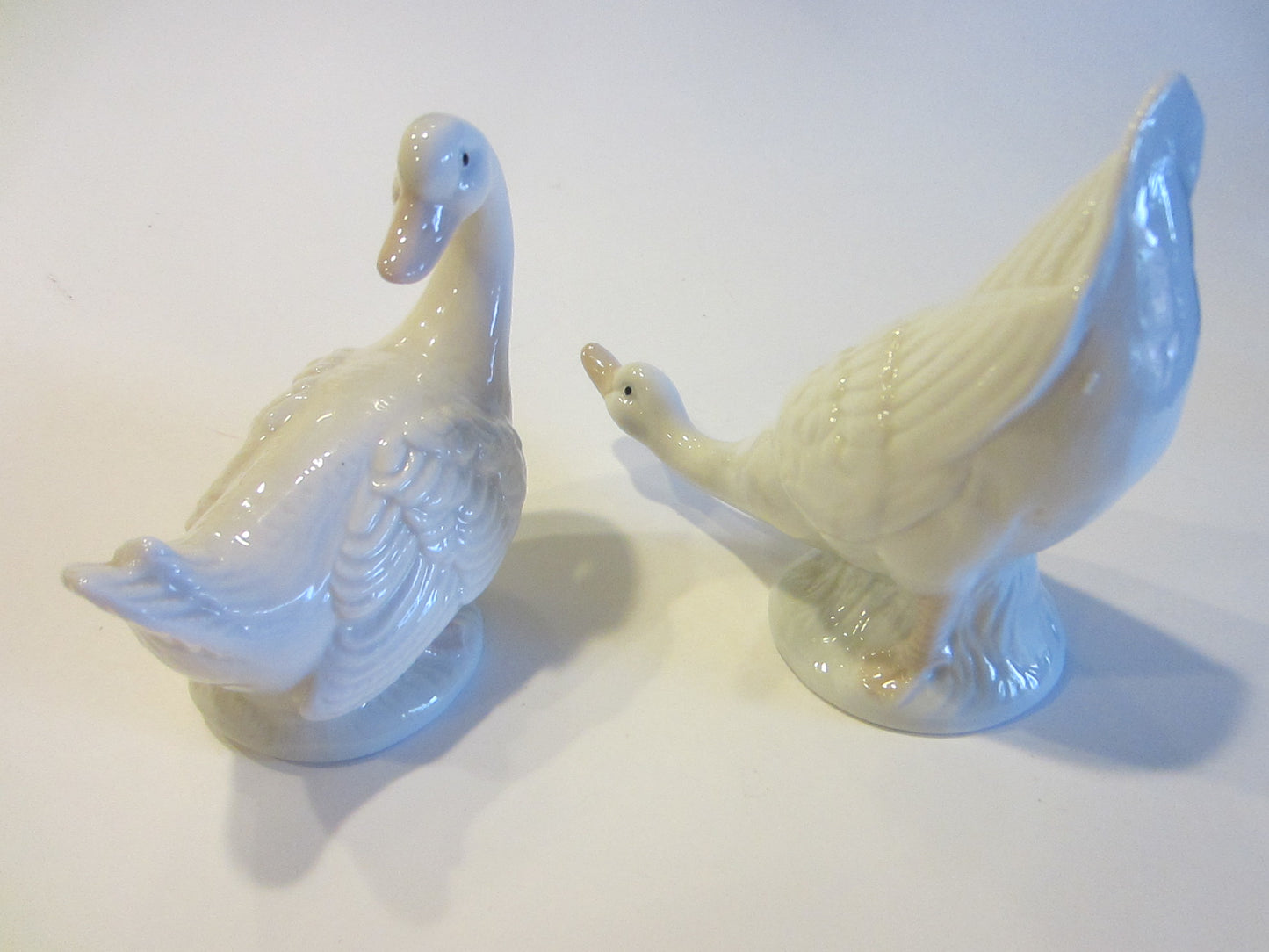 Duncan Royale White Fine Bone China Duck Figures Stamp Marked - Designer Unique Finds 