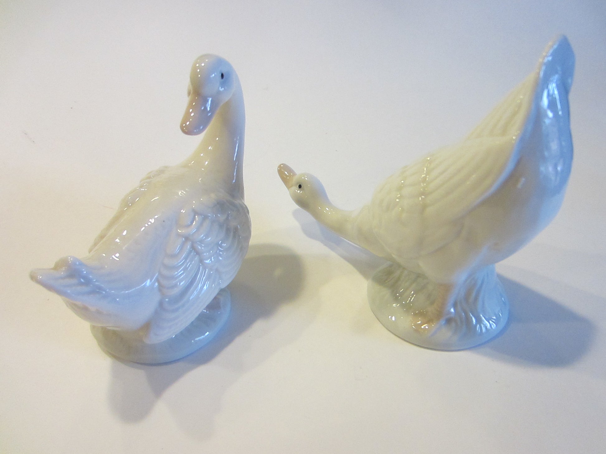 Duncan Royale White Fine Bone China Duck Figures Stamp Marked - Designer Unique Finds 