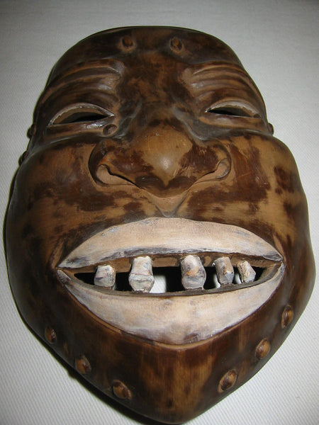 Hand Carved Ethnic Avant Gaard Mask - Designer Unique Finds 