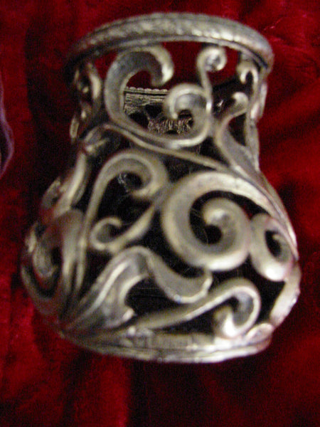Ormolu Bronze Openwork Miniature Jar Marked Mus - Designer Unique Finds 
 - 3