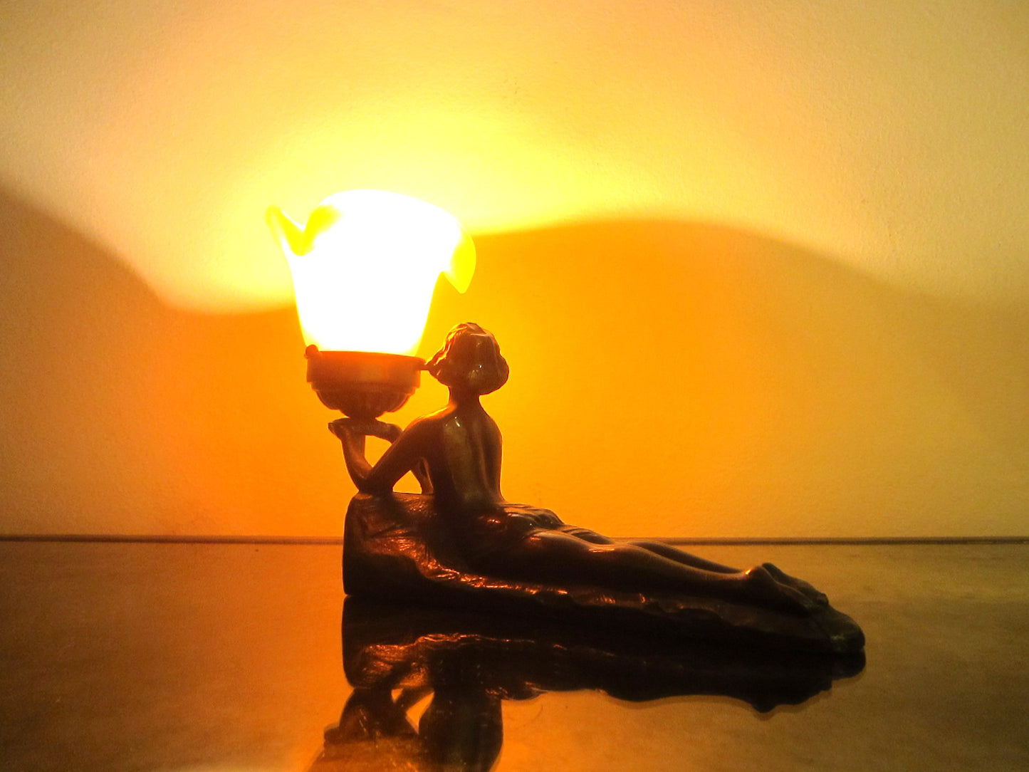 Mid Century Modern Bronze Figurative Reclining Woman Statue Table Light