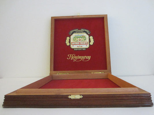 Masterpiece Juan Reserva Hemingway Cigar Box By A Fuente - Designer Unique Finds 
 - 1