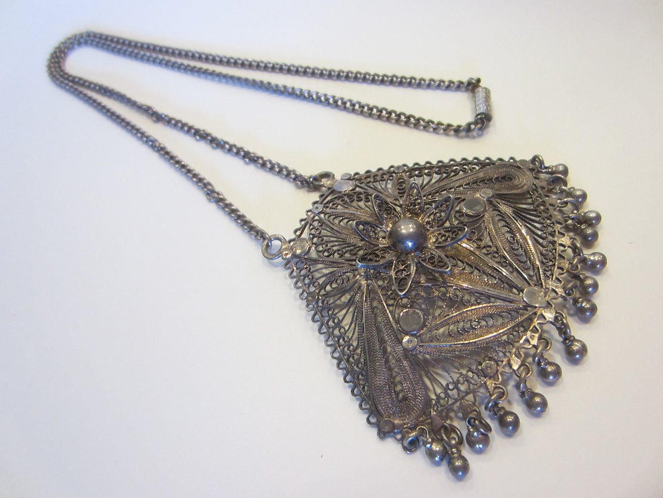Silver Filigree Mesh Pendant Chain Necklace Floral Beading Decoration ...